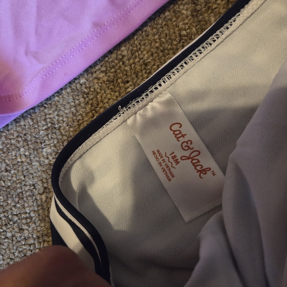 🎉5/$10 18M Bathing Suit Set - Picture 3 of 4